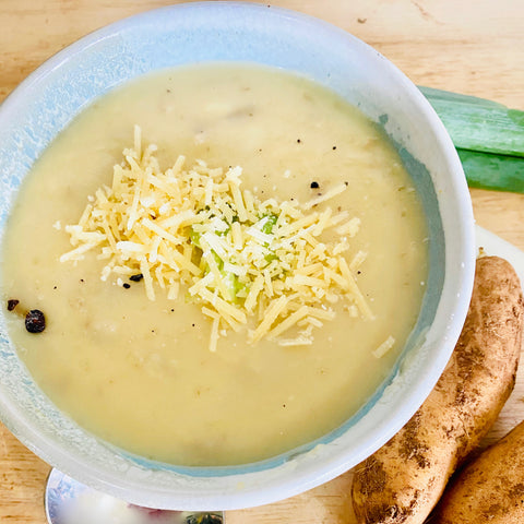 Easy Winter Potato & Leek Soup